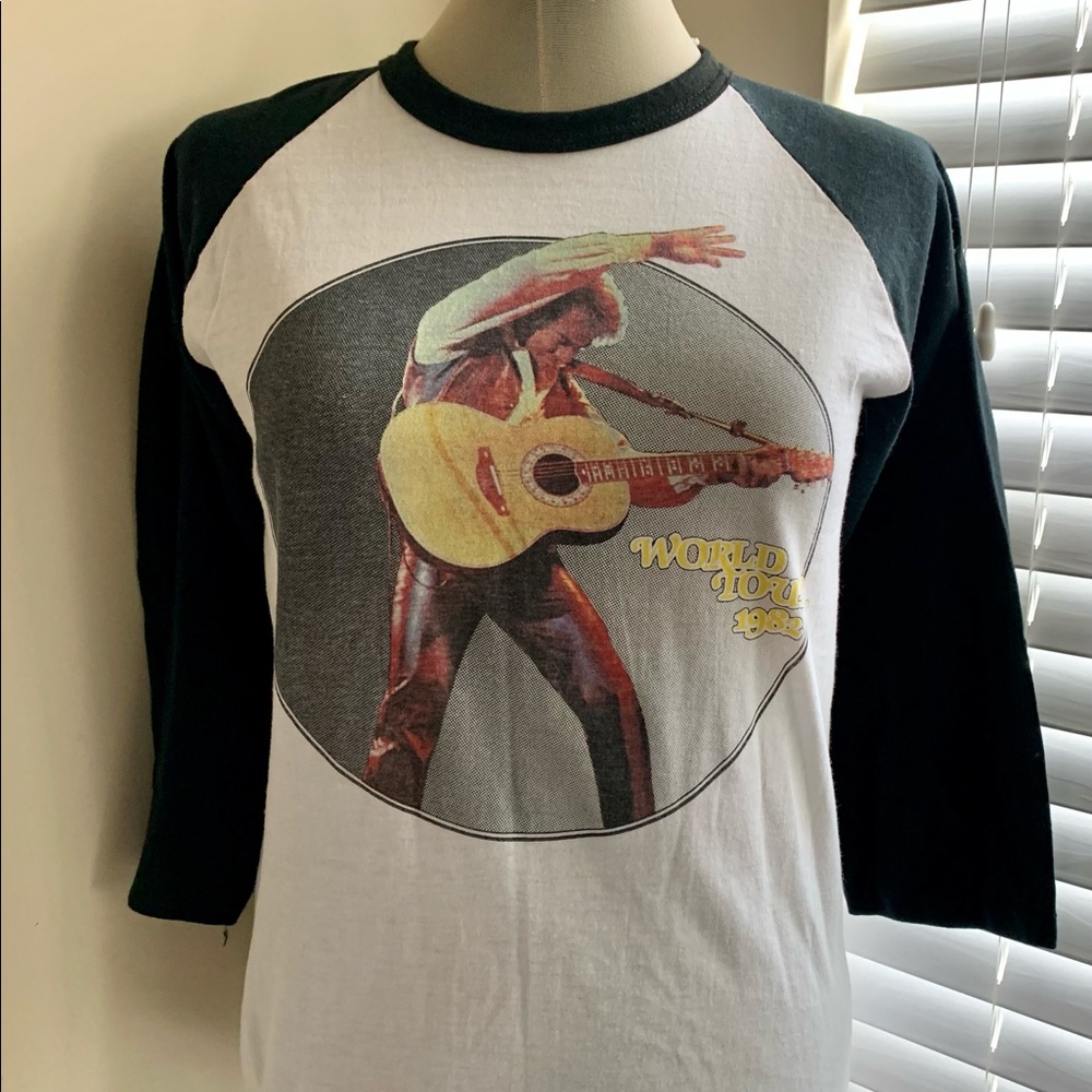 VINTAGE NEIL DIAMOND TOUR SHIRT!